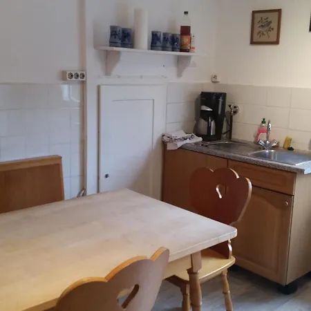 Apartment Stehle Fuer Monteure